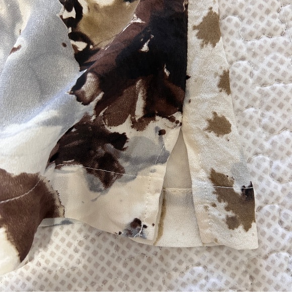 Eskandar 100% Silk Abstract Print Shirt – Oversized Fit - Picture 10 of 13